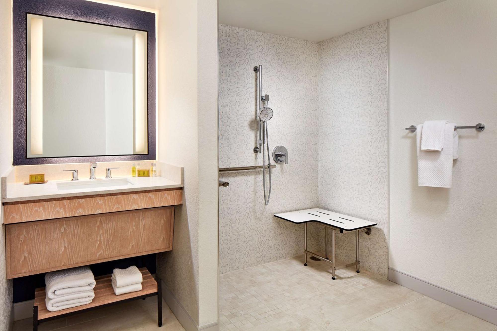 Hotel Mdr Marina Del Rey- A Doubletree By Hilton Los Angeles Exterior foto